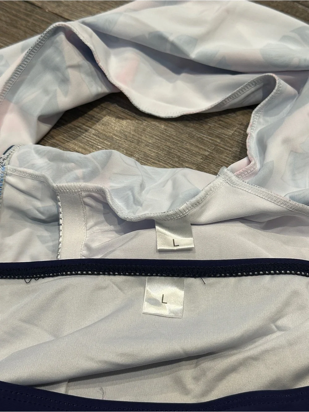 Bikini Long Sleeve Rash Guard Bikini Pink and Blue White Palm Leaf Large NWOT